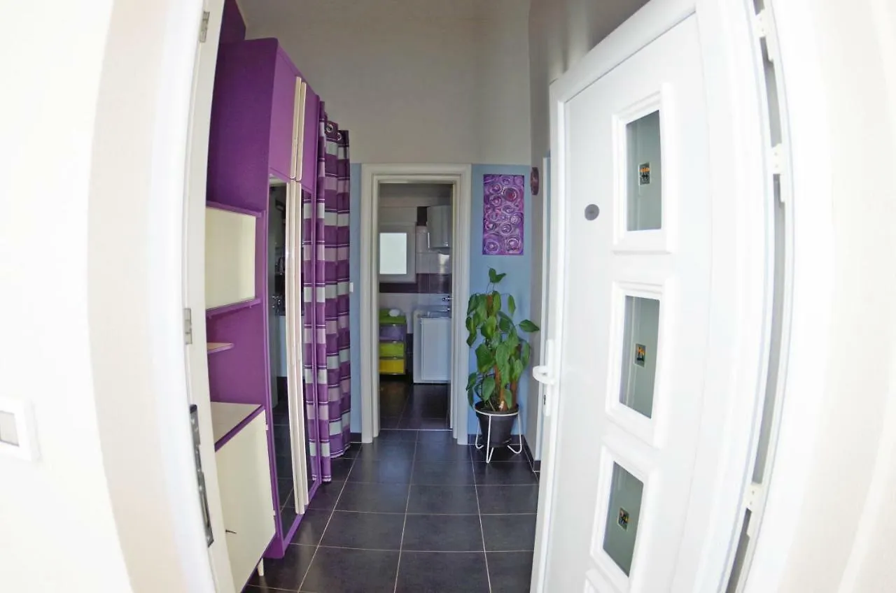 Leni Apartment Fazana Croatia